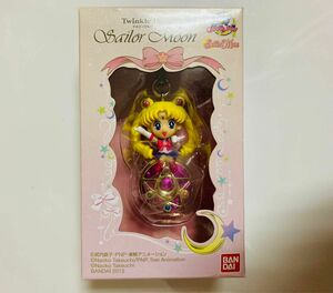 新品未開封　セーラームーン トゥインクルドーリー 　クリスタルスターコンパクト　Twinkle Dolly フィギュア　マスコット