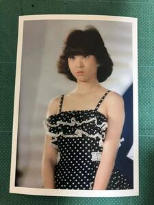 【レア】松田聖子　写真　黒　ドットワンピ　デビュー初期　昭和タレント　80年代アイドル