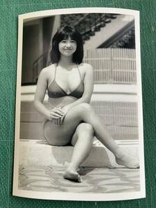 [ rare ] Miyazaki beautiful . photograph bikini melon Showa era woman super Showa era star 
