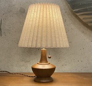 Table-lamp midcentury design/Peluna(検索,ミッドセンチュリー,イームズ,ビンテージ,50's,60's,北欧,Jウェグナー,ウッドランプ,ACME,