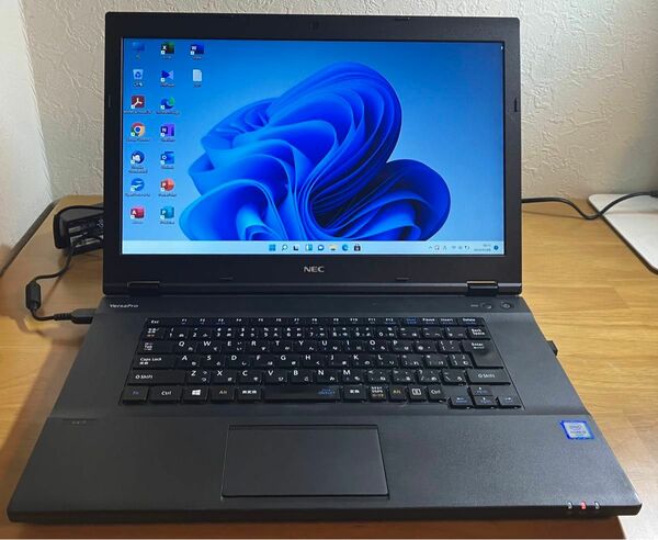 NEC VX-T i5-6200U 2.30GHz x4+8GB+SSD120GB 15.6インチ