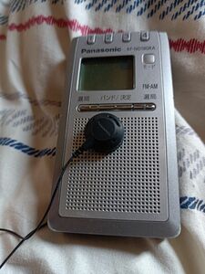 【ジャンク品】パナソニック RF-ND180 RA ポケットラジオ ■F56 エラー表示品 ポータブルラジオ