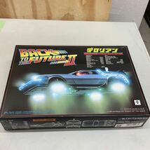 アオシマ デロリアン 1/24 BD-1500 BACK TO THE FUTURE Ⅱ プラモデル 未組立_画像1