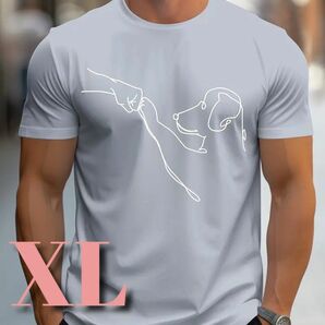 【XLサイズ】新品　ライトグレー　Tシャツ《dogグータッチ》★シンプル　サラサラ素材　グラフィックT 半袖