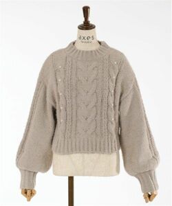 〈新品タグ付き〉アクシーズファム　フェザー×モールニットプルオーバー　春服 ニット ケーブル編み セーター