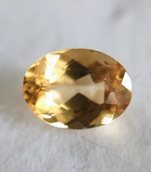 【A103】天然インペリアルトパーズ ：約1.117ct 約7.2×5.4×3.7mm　ソーティング付