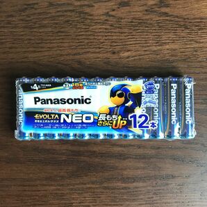 【新品／未使用】単4形 12本 パナソニック Panasonic エボルタネオ アルカリ乾電池 （使用推奨期限 2032年）