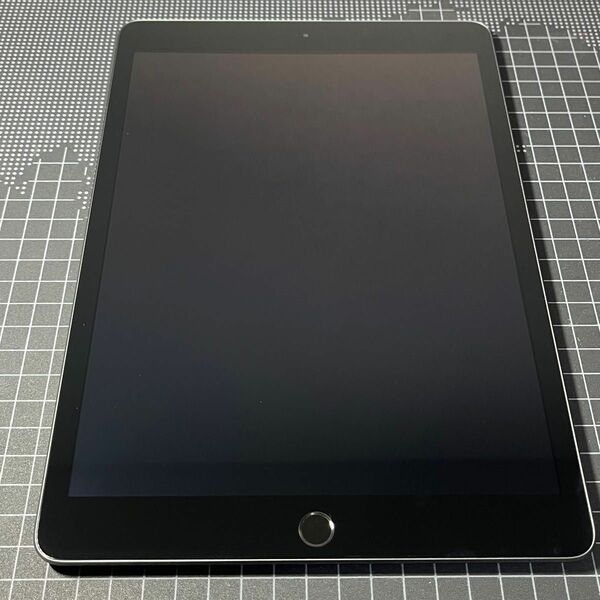 iPad Apple Wi-Fiモデル 第7世代 32gb ジャンク 