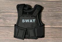 SWAT（スワット）特殊部隊ベスト（チョッキ）1/6スケール　防弾チョッキ　防弾ベスト　POLICE シークレットサービス 黒　ナイロン　新品_画像2