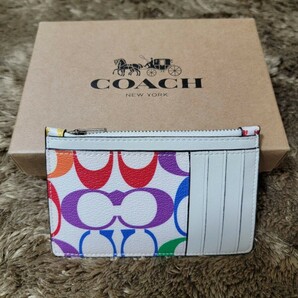 【1スタ】C-513 新品未使用 COACH ジップ カード ケース レインボー シグネチャー キャンバス コインケース 並行輸入品の画像1