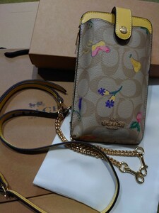 【1スタ】C-563 新品未使用 COACH スマホショルダー 並行輸入品