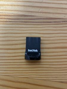 【送料無料】SanDisk USBメモリ 512GB サンディスク Ultra Fit USB 3.1 Gen1対応 超小型