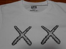 UT　ユニクロ×カウズ　UNIQLO×KAWS　コラボ半袖Tシャツ　カットソー　サイズ；S　入手困難_画像3