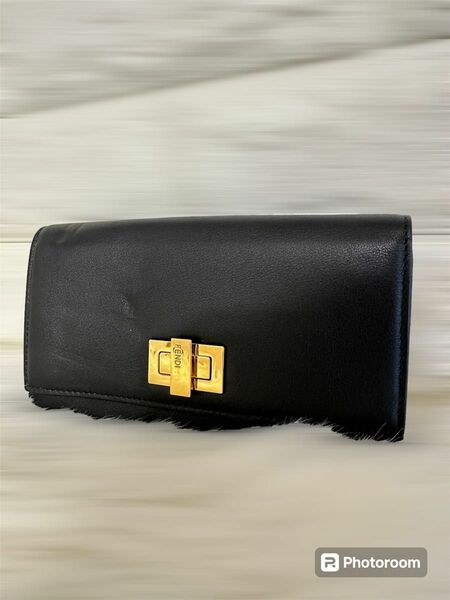 FENDI フェンディ ピーカブー　コンチネンタルウォレット/長財布/ブラック/ターンロック/ゴールド金具