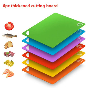 大人気 厚い6色のプラスチック製キッチンまな板セット 滑り止めまな板 キッチン用品 キッチンツール