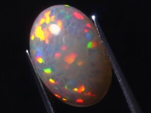 3.85ct 新品・大粒サイズで鮮明ハニカム 天然セミブラックオパール・カボションカットルース　エチオピア・ウェロ地区産