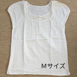 【美品】レース半袖ティシャツ Ｍサイズ