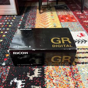 RICOH GH DIGITAL III、元箱、アダプター、説明書付き