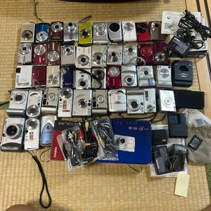  digital camera,43 pcs set sale, accessory great number 