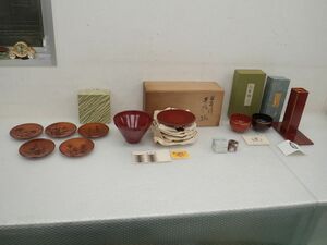 代DM007-120　未使用保管品　伝統的工芸品　香川漆器　後藤塗/漆器　京都象彦 夫婦椀 ペア/飛騨春慶塗　花泉花器/漆芸文鎮/在銘 木彫り皿