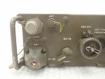 D711-100　①米軍 軍用無線機 RT-841/PRC-77　 RECEIVER TRANSMITTER, RADIO　USA　軍用トランシーバー　中古現状品_画像9