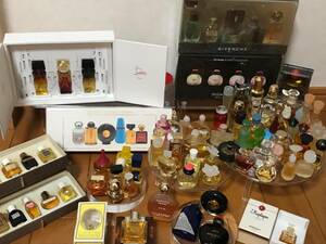  perfume Mini perfume large amount together new goods, used, Junk various 70ps.@ and more!!