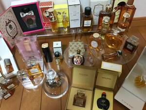  perfume large amount together!! unused * used various Chanel, Dior, Nina Ricci, Jean patu etc. various!!