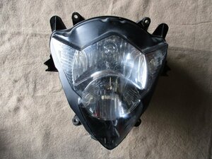 バイク部品　スズキ　GSXR-1000　ヘッドライトケース　110-59102　純正？　中古品