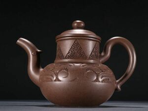 「紫砂彫 刻絵紋紫砂茶壺 鳴遠銘 清時代」陶磁器 急須 茶道具 古賞物 中国古美術 旧蔵出