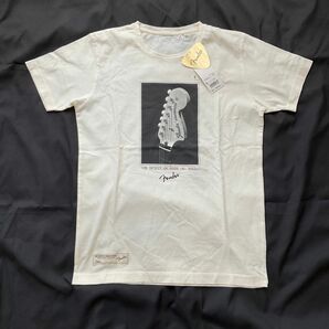 ユニクロ UT メンズTシャツ　フェンダー　アイボリー　Sサイズ　未使用品