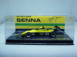 送料300円～ 【ケース割れ・本体キズ】MINICHAMPS 1/43 VAN DIEMEN RF82 BRITISH FORMULA FORD 2000 CHAMPIONSHIP 1982 #11 A.SENNA セナ 