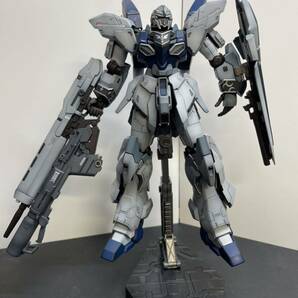 HGUC 1/144 シナンジュスタイン (ナラティブVer.)改修塗装済完成品の画像2