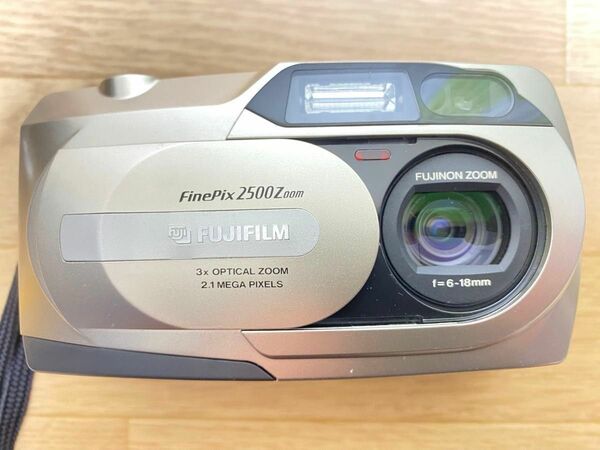 FUJIFILM FinePix 2500Z デジカメ　ジャンク