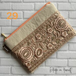 hand made インド刺繍レース付きフラットポーチ29（ナチュラル）