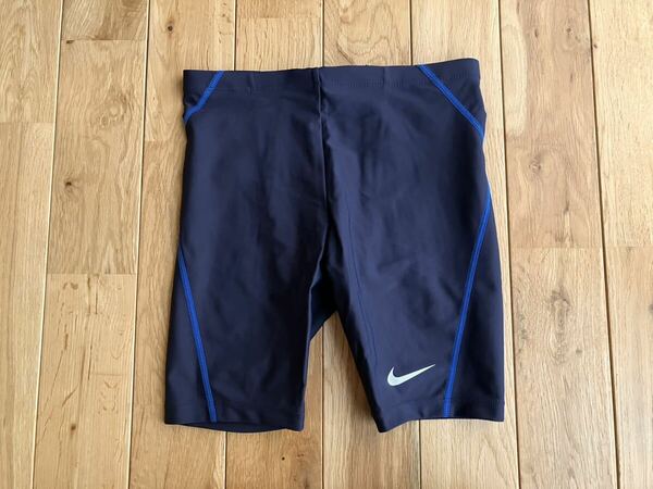 新品 男の子 キッズ ナイキ NIKE 水着 140センチ ネイビー