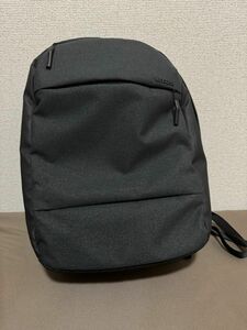 incase City Dot Backpack -Black-