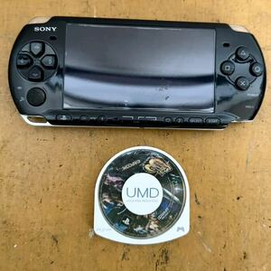 PSP 3000 プレイステーションポータブル ピアノ ブラック バッテリーとカバーなし　ソフト付き