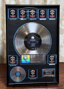  GUNS N’ ROSES APPETITE FOR DESTRUCTION RIAA Platinum 8.000.000 COPIES Sales Award ガンズアンドローゼス　RIAA プラチナアワード