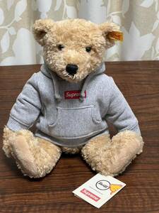 国内正規品 18AW Supreme Steiff Bear　　　　　Supreme × Steiff Bear シュプリーム クマ