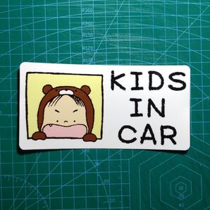【オリジナルデザイン】マグネットステッカー【KIDS IN CAR】