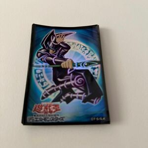 遊戯王　ブラックマジシャン　スリーブ 10枚