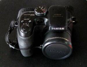 ★★(美品)FUJIFILM　FINEPIX　S1500 (ブラック )