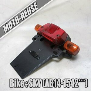 □【SKY スカイ　セル装着車】純正テールASSY　テールランプ　リアフェンダー□K38000