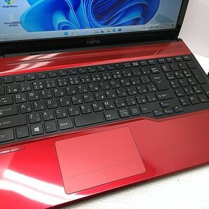 美品[最強i7 + メモリ16GB + 新品SSD 512GB] 富士通 LIFEBOOK AH53/S★Win11 23H2★MS Office2021 超最新版・認証済の画像4