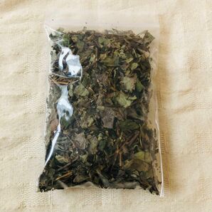 どくだみ茶　農薬不使用 天日干し　焙煎野草茶 ３０g