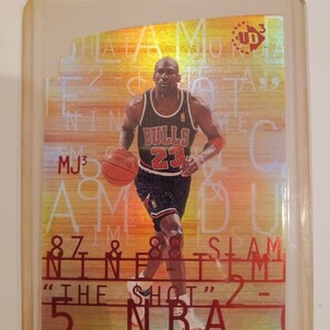 1997 UPPER DECK UD3 #MJ3-1 MICHAEL JORDAN マイケル・ジョーダン ダイカット カード NBAカード インサートカードの画像1