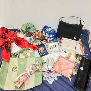 [H18422] miscellaneous goods lady's miscellaneous goods . summarize set! scarf Jim * ton pson bag strap other junk passing of years storage goods secondhand goods 