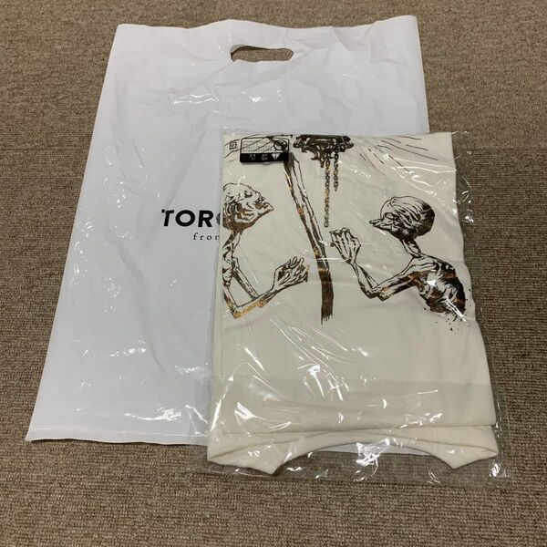 Bloodborne × TORCH TORCH/ Tシャツ　灯りと使者 2023 バニラホワイト×クラックドカッパー L