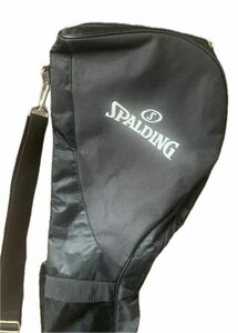 SPALDING 練習用ゴルフバッグ　肩掛けベルト、便利な小物収納ポケット付き