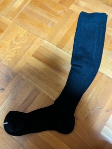 【未使用】千趣会 リフレッグ デザイニングハイソックス 22〜24cm さわやか 着圧　ブラック 黒　抗菌防臭加工　日本製　ミックスストラップ